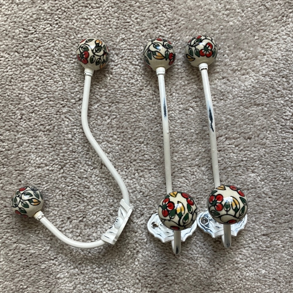 Floral Wall Hooks